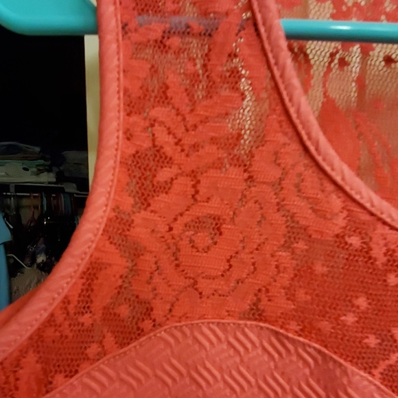 Sexy peplum top - Picture 3 of 5